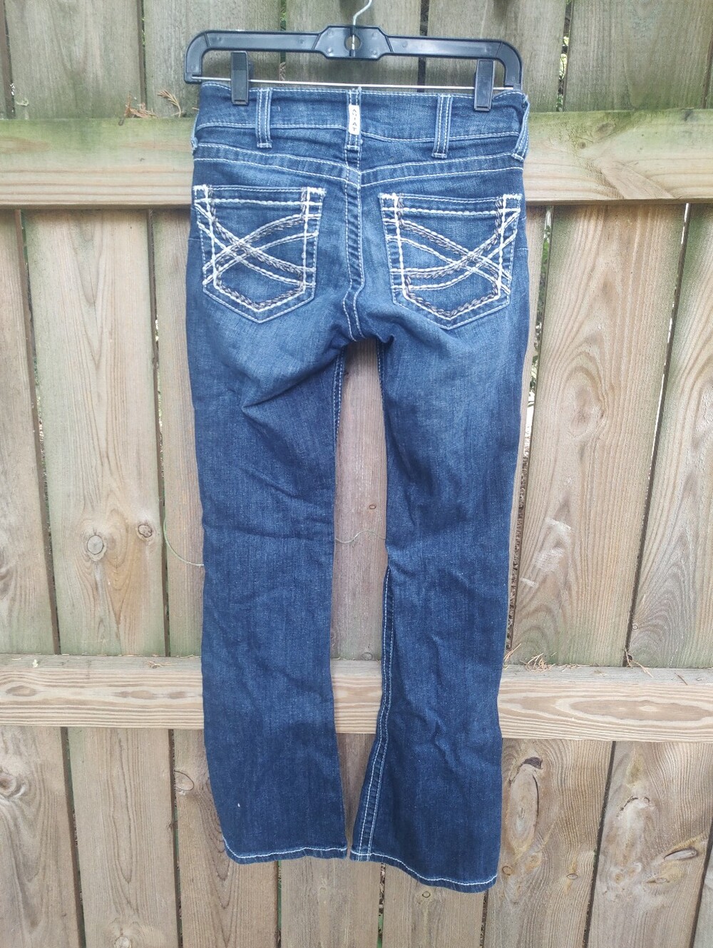 🏵️Ariat Mid Rise Boot Embroidered Dark Wash Jeans 25 Short - Picture 4 of 14